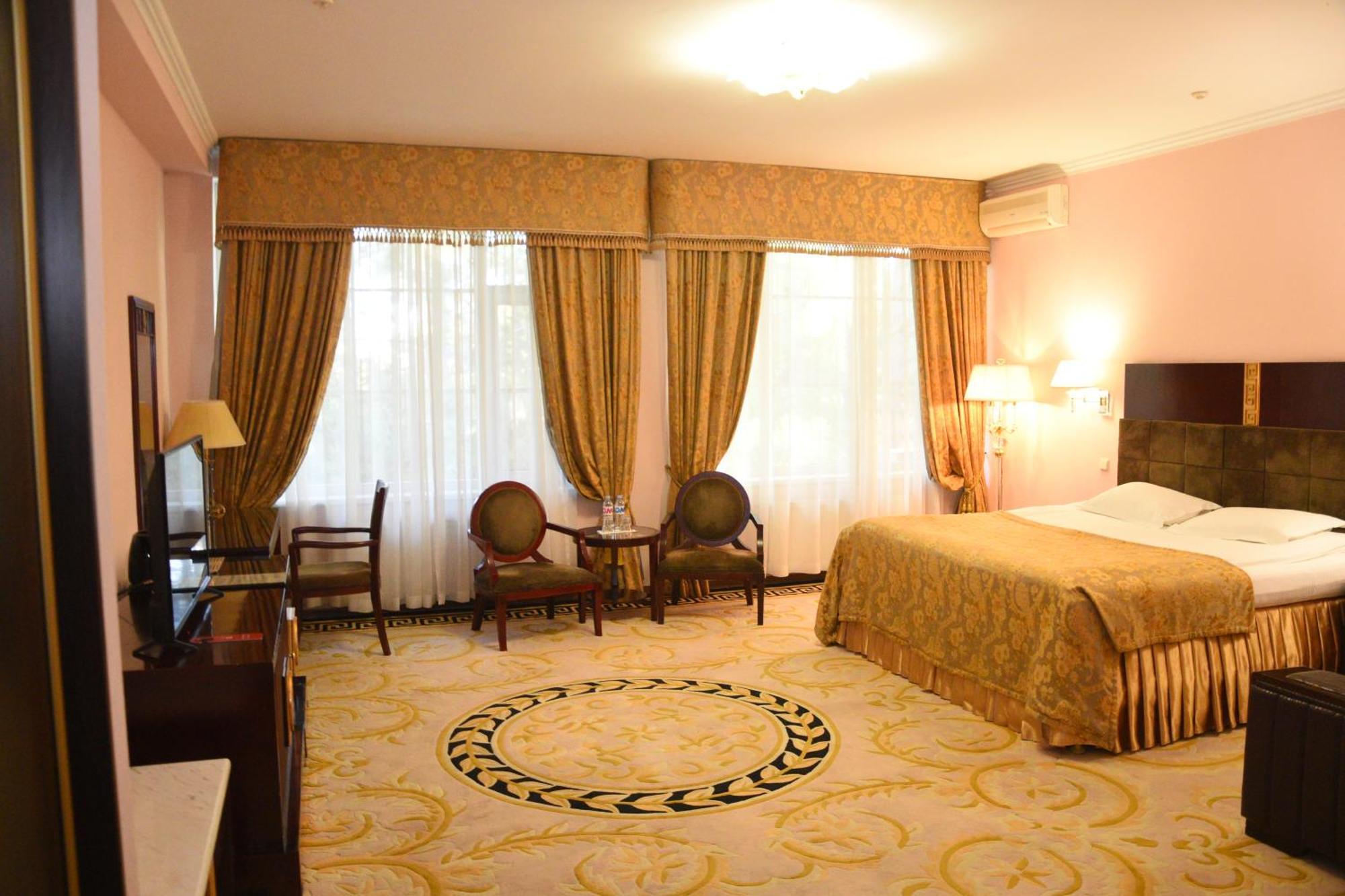 Hotel Royal Florence Kišiněv Exteriér fotografie
